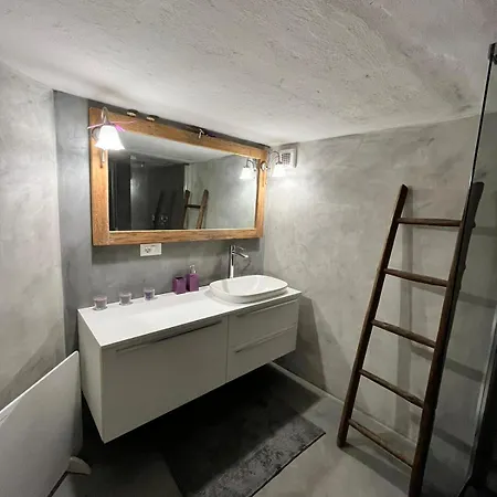 Grotta Dell'edera Apartamento